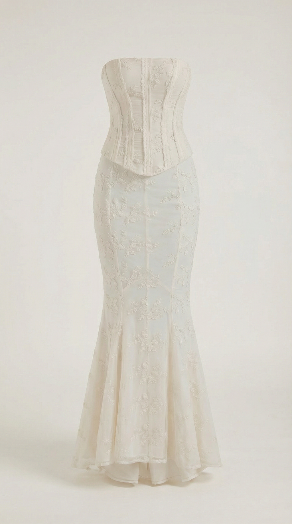 Lace Strapless Mermaid Maxi Dress - Elegant Bridal Gown for Weddings