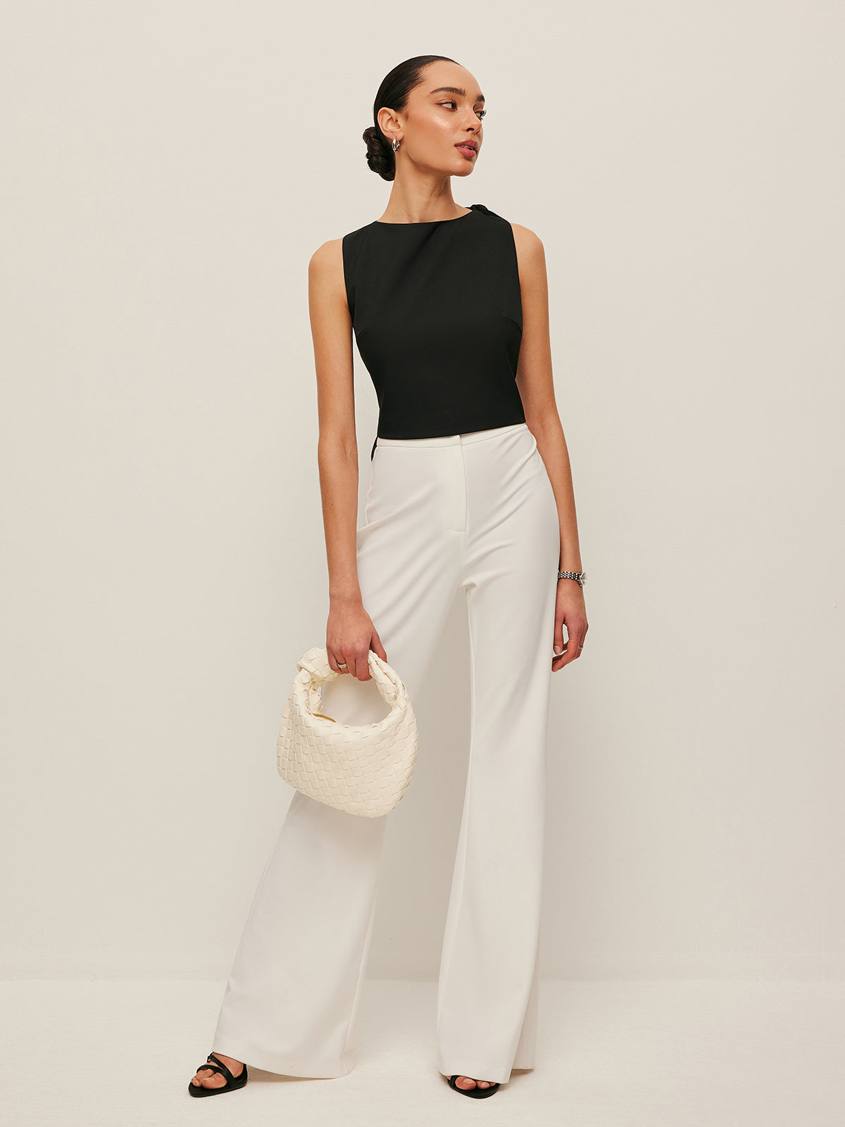 Backless Tie Neck Sleeveless Blouse - Woven Casual Top for Work and Leisure