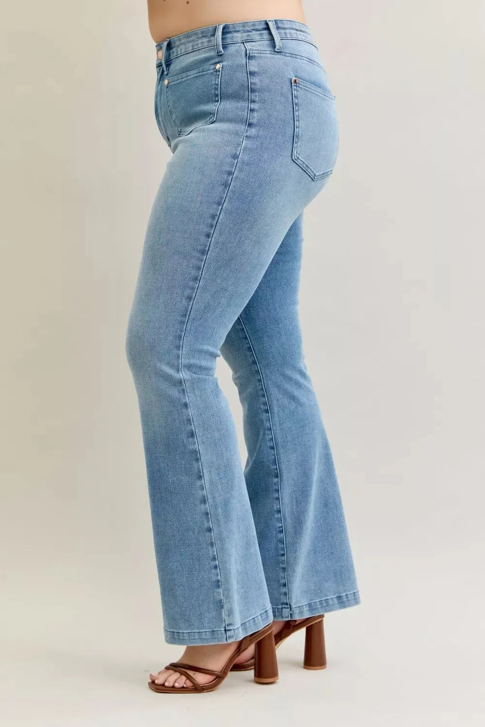 Judy Blue Full Size Mid Rise Bootcut Jeans with Contrast Wash & Front Patch Pockets Plus Size