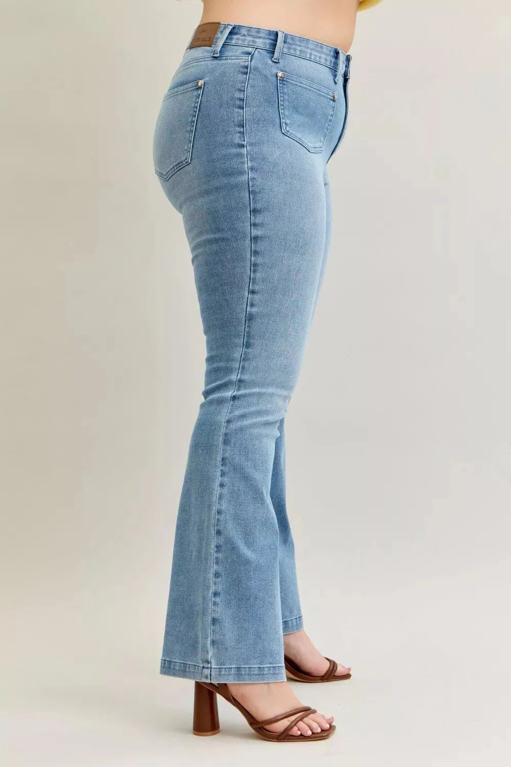 Judy Blue Full Size Mid Rise Bootcut Jeans with Contrast Wash & Front Patch Pockets Plus Size