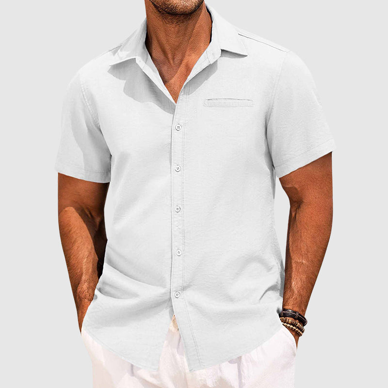 Men's Lightweight Polyester Short Sleeve Button-Down Shirt for Casual Wear